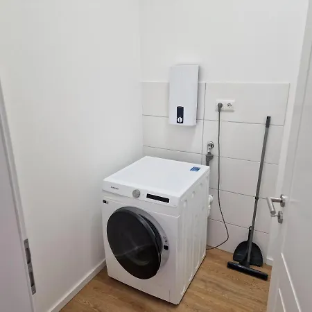 Eifeloase Apartment *